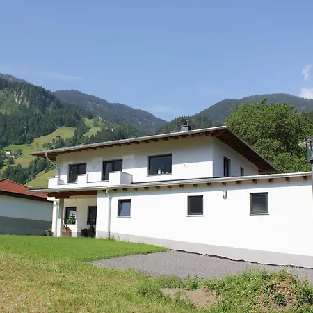 Apartment In Schwendau Near Horbergbahn, Cleaning Included Appartamento