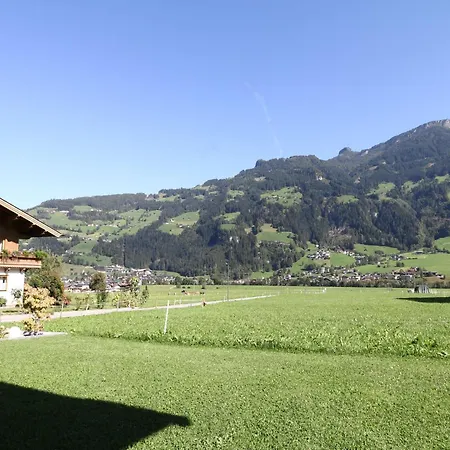 Apartamento In Near Horbergbahn, Cleaning Included *